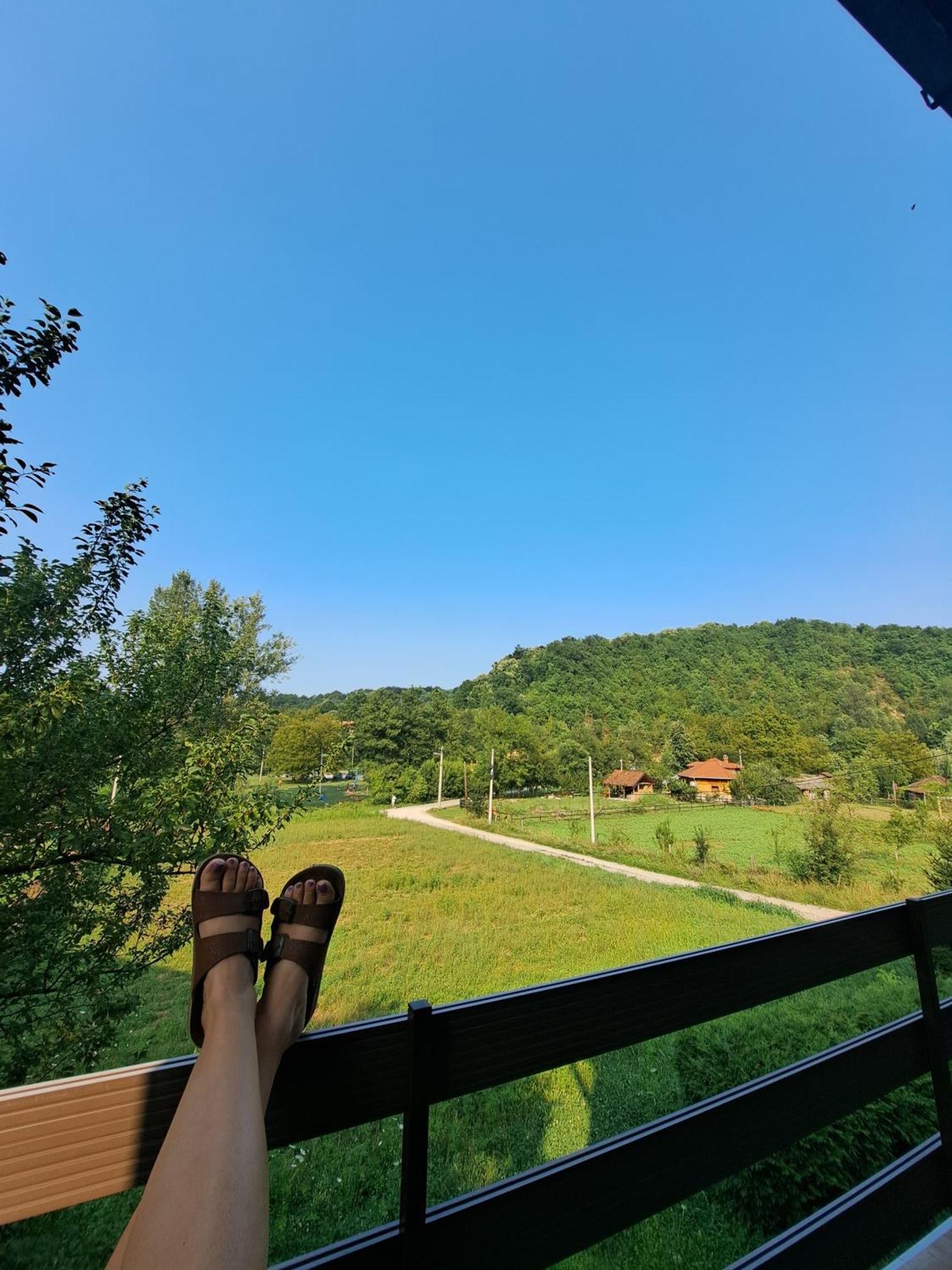 Apartman Cherry Gradac วาลเยโว ภายนอก รูปภาพ